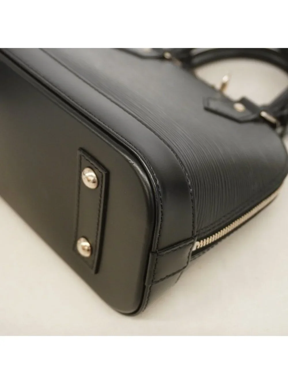 Louis Vuitton Handbag Epi Alma BB Noir 2-Way